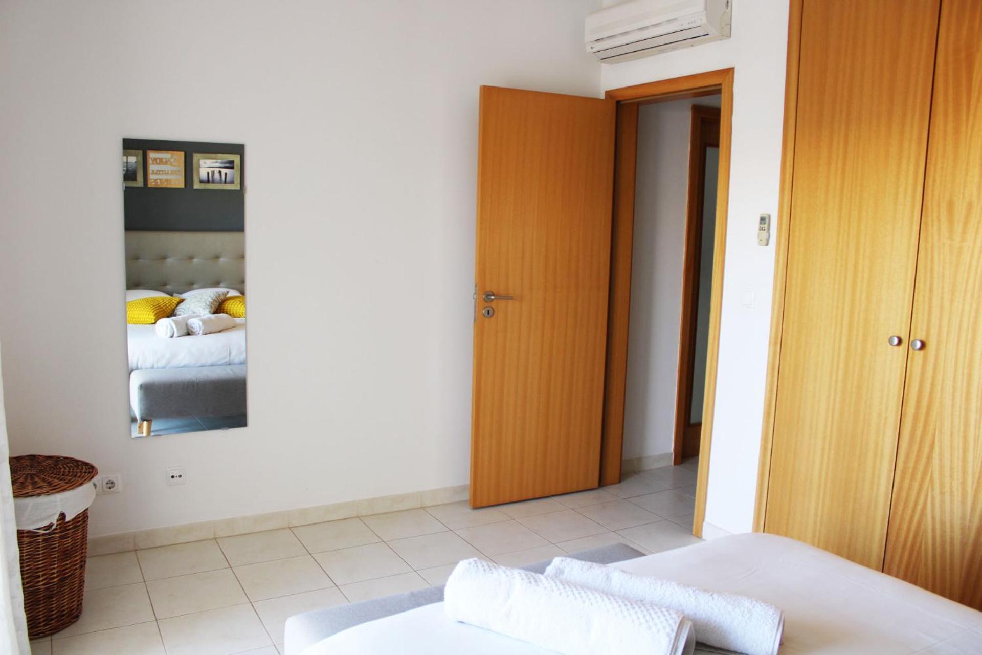 Apartment With Terrace Albufeira Olhos De Agua Eksteriør billede